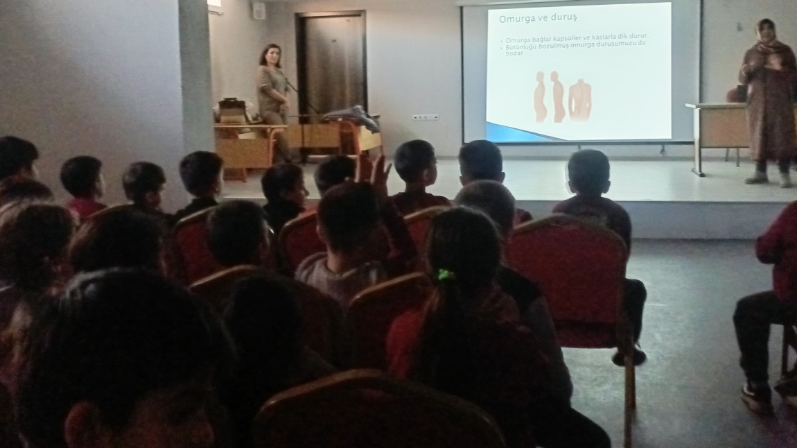 Okulumuzda Omurga Sağlığı Semineri